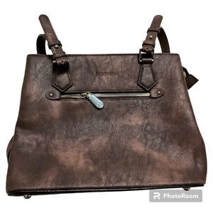 Bostanten Woman handbag leather shoulder NWOT